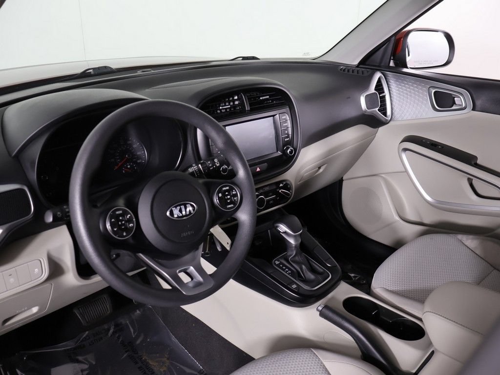 Used 2021 Kia Soul LX FWD image 23