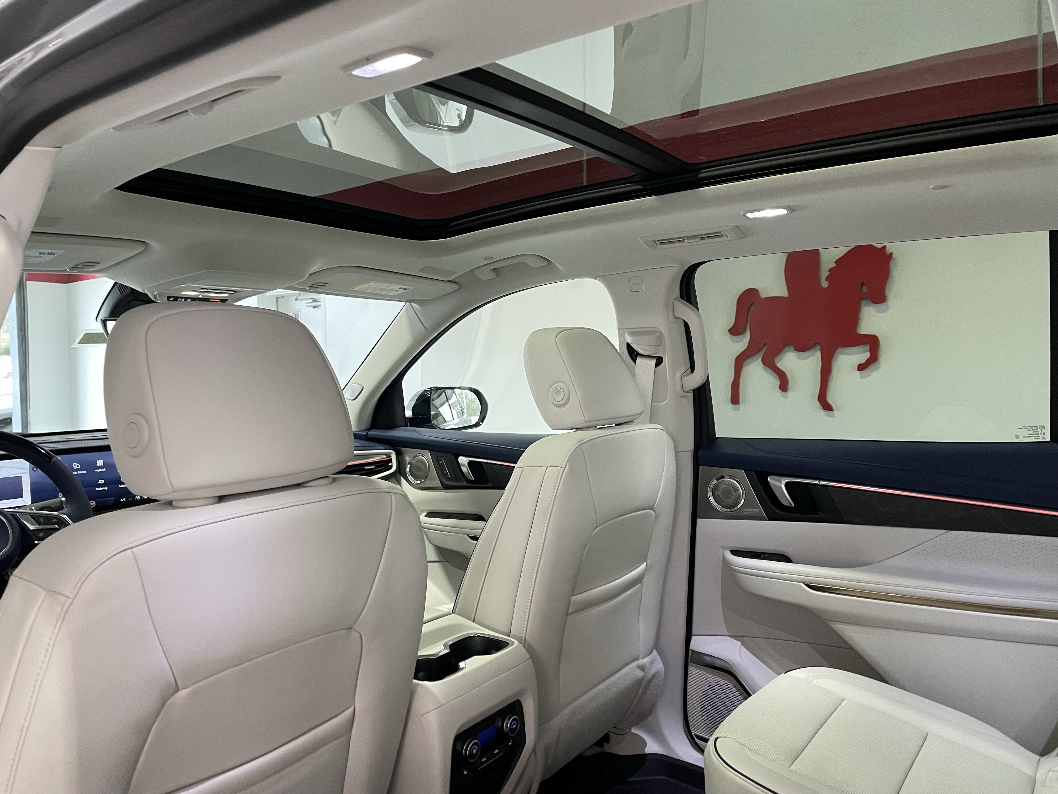 New 2026 Buick Enclave Avenir w/ Super Cruise Package image 14