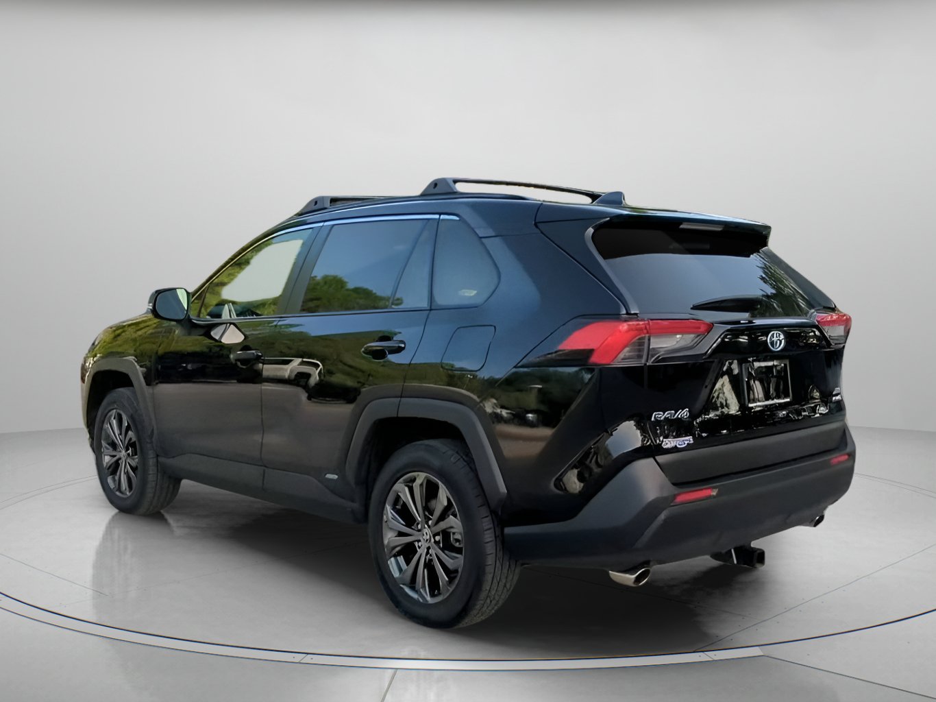 Used 2023 Toyota RAV4 XLE Premium AWD/4WD image 20
