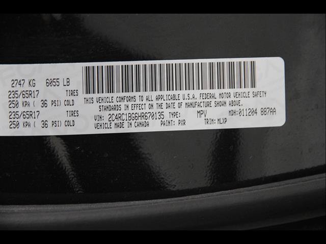 Used 2017 Chrysler Pacifica Touring-L FWD image 25