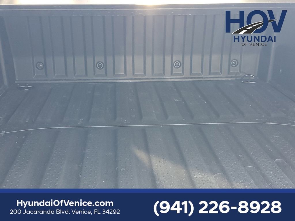 New 2025 Hyundai Santa Cruz Limited image 4