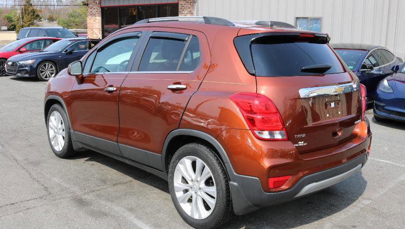 Used 2019 Chevrolet Trax Premier w/ LPO, Protection Package FWD image 5