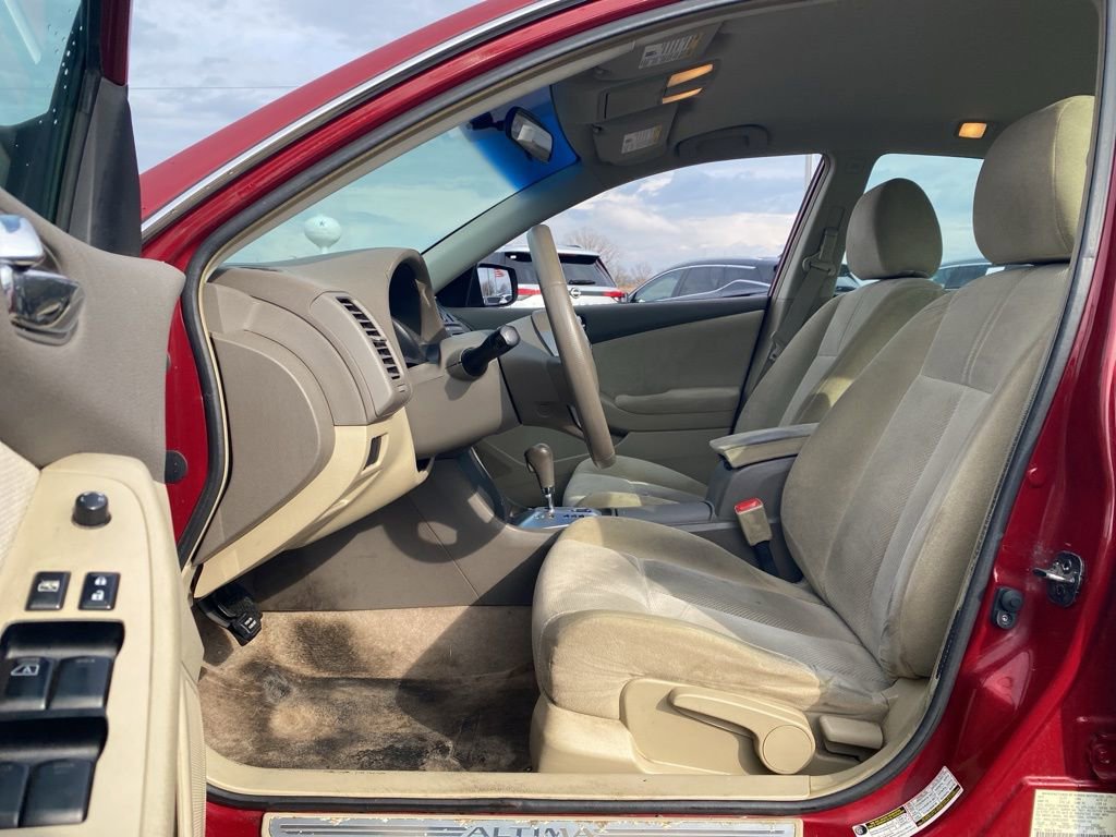 Used 2008 Nissan Altima 2.5 S w/ Emergency Aid Pkg image 17