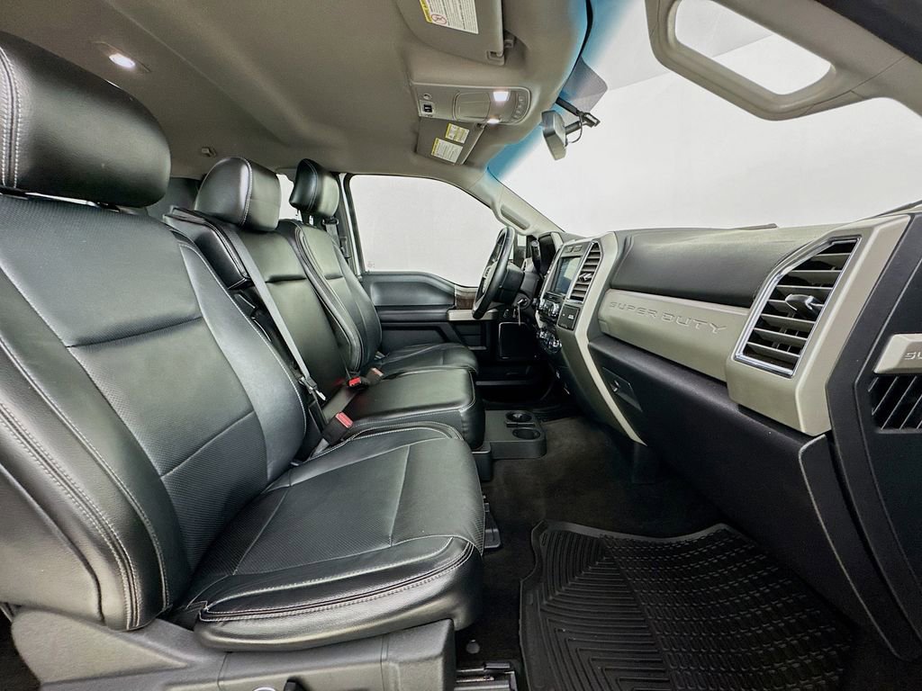 Used 2017 Ford F250 Lariat w/ Chrome Package image 35