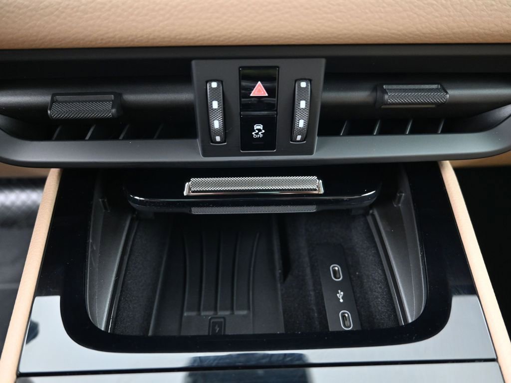 New 2026 Porsche Cayenne image 23