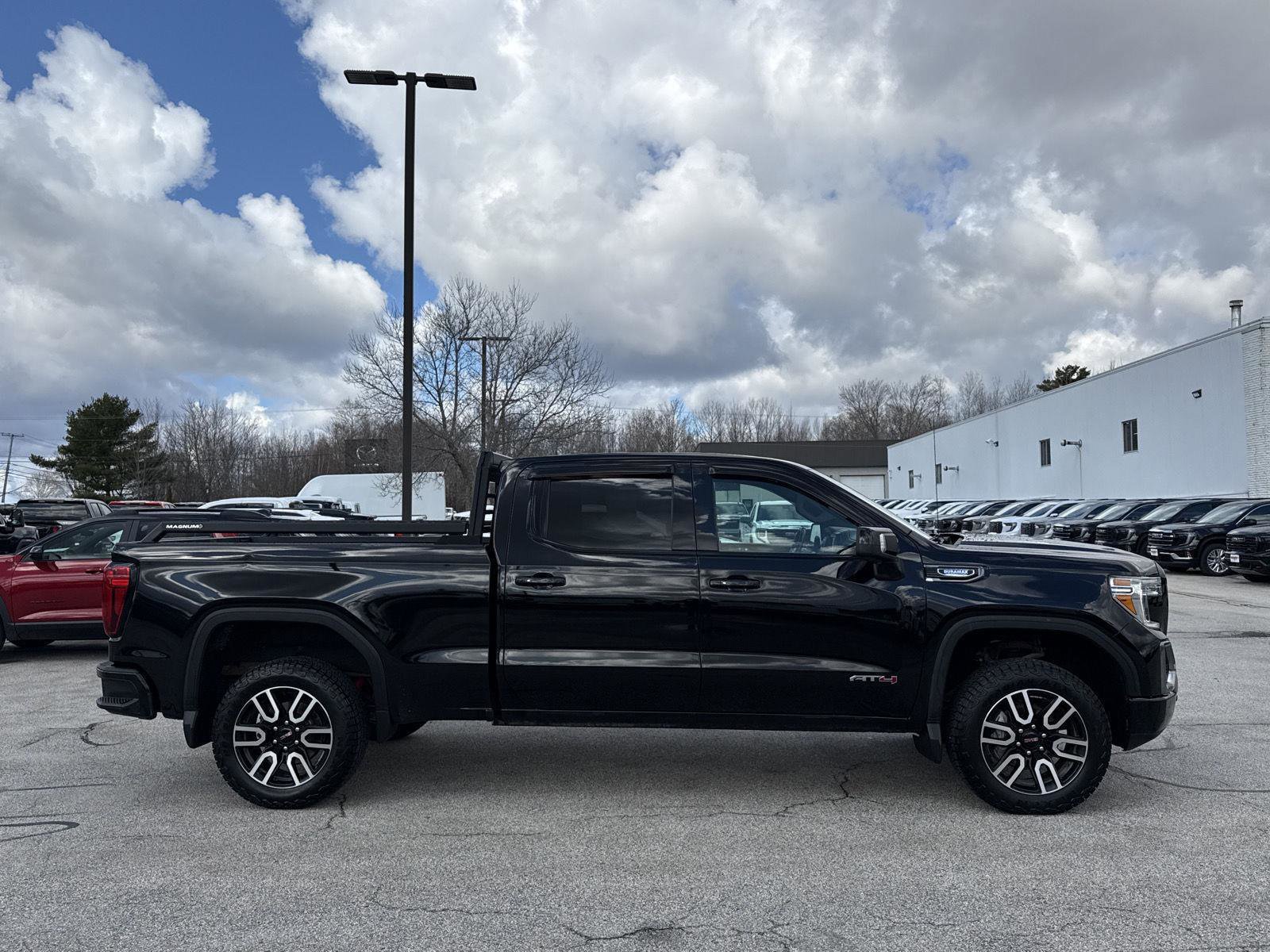 Used 2021 GMC Sierra 1500 AT4 w/ AT4 Value Package image 12