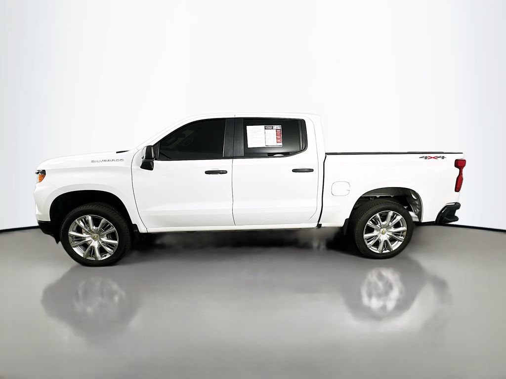 Used 2022 Chevrolet Silverado 1500 W/T w/ WT Value Package AWD/4WD image 5