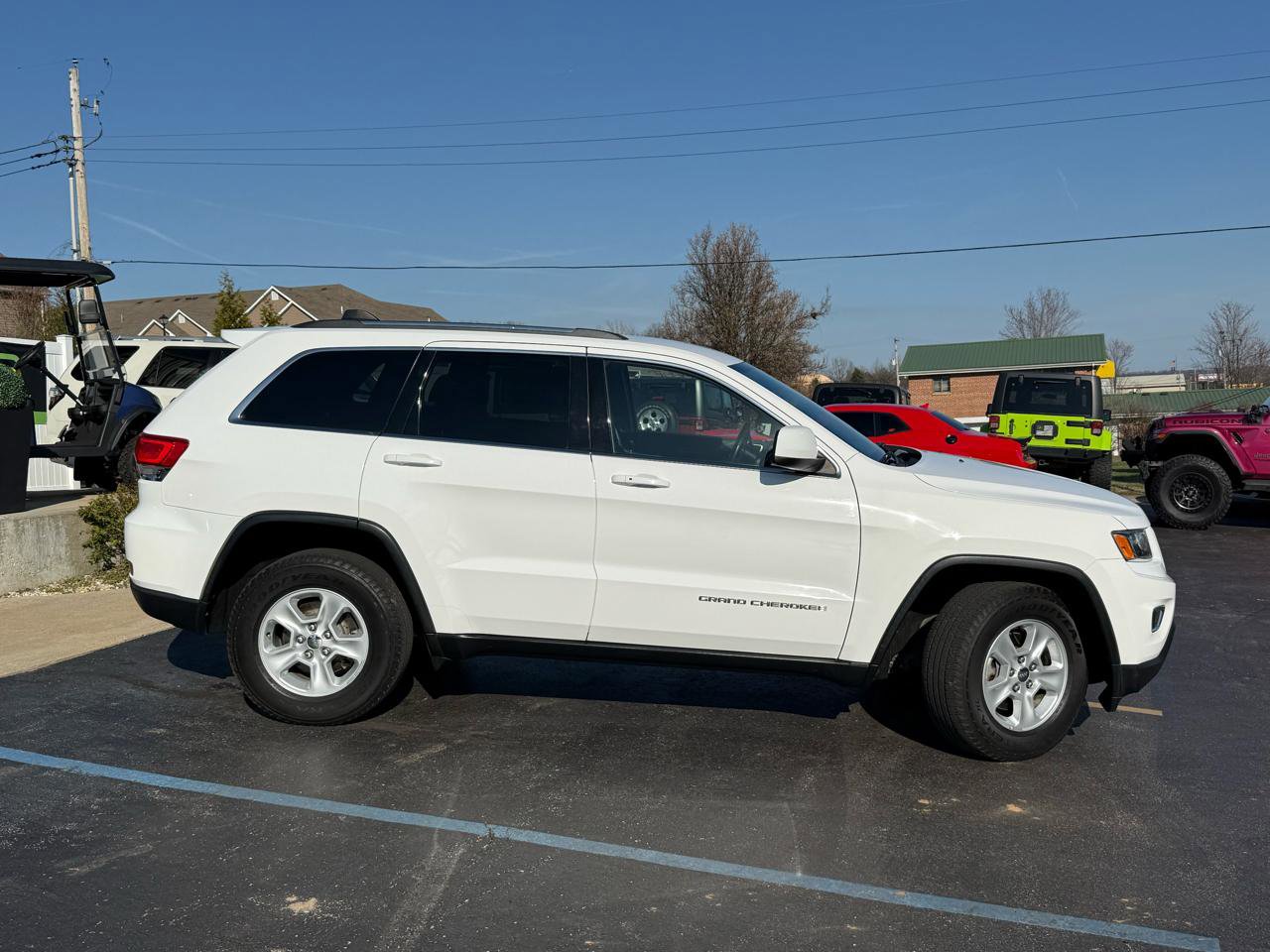 Used 2015 Jeep Grand Cherokee Laredo w/ Quick Order Package 23E image 2