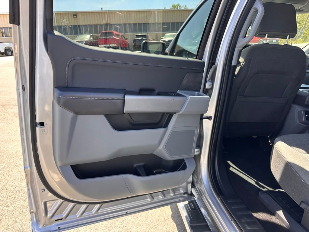 Used 2024 Ford F150 XLT w/ Mobile Office Package image 24