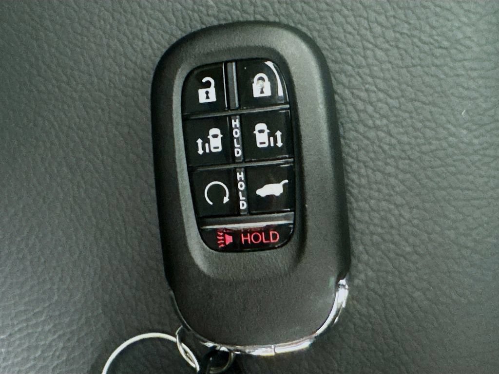 Used 2026 Honda Odyssey EX-L image 44