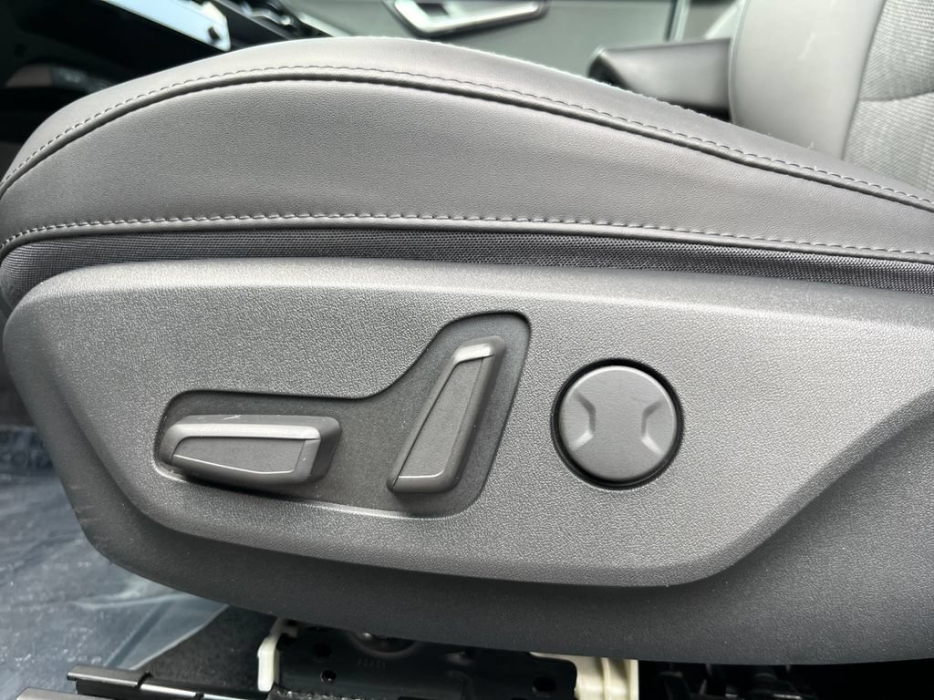 Used 2023 Kia Niro Wind FWD image 16