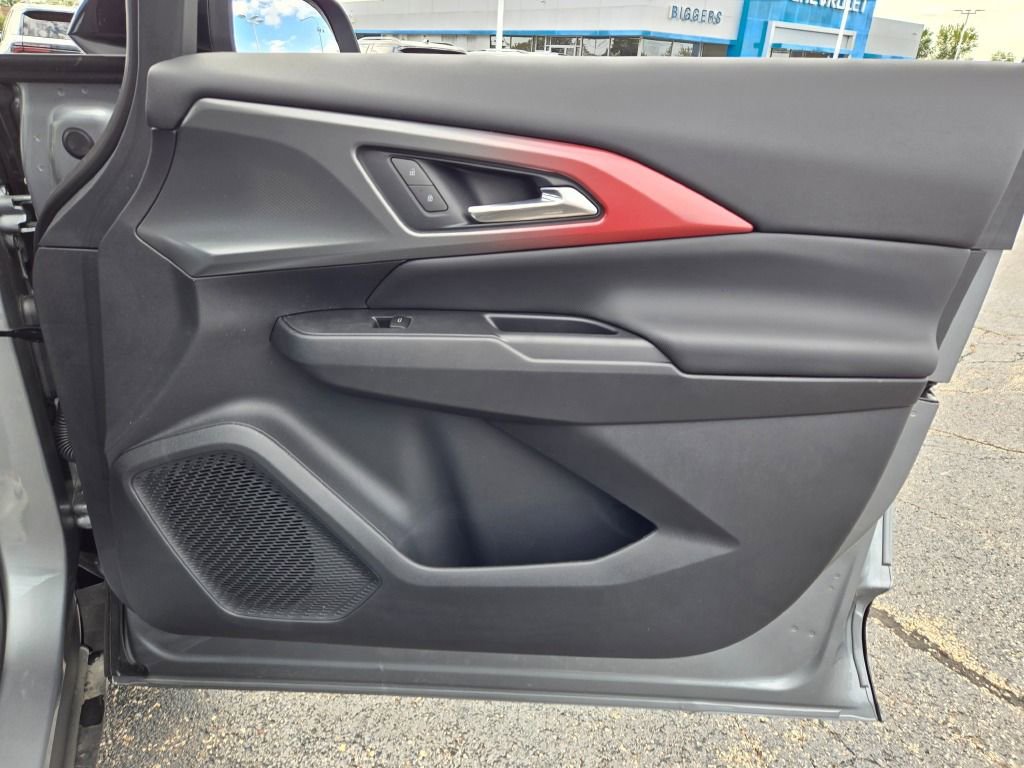 New 2025 Chevrolet Equinox EV RS w/ Convenience Package II image 7