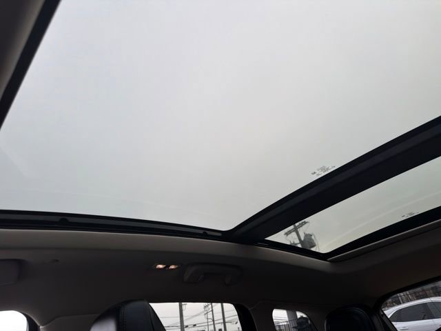 Used 2023 Lincoln Corsair Reserve w/ Equipment Group 201A image 27