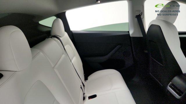 Used 2025 Tesla Model Y Performance AWD/4WD image 37