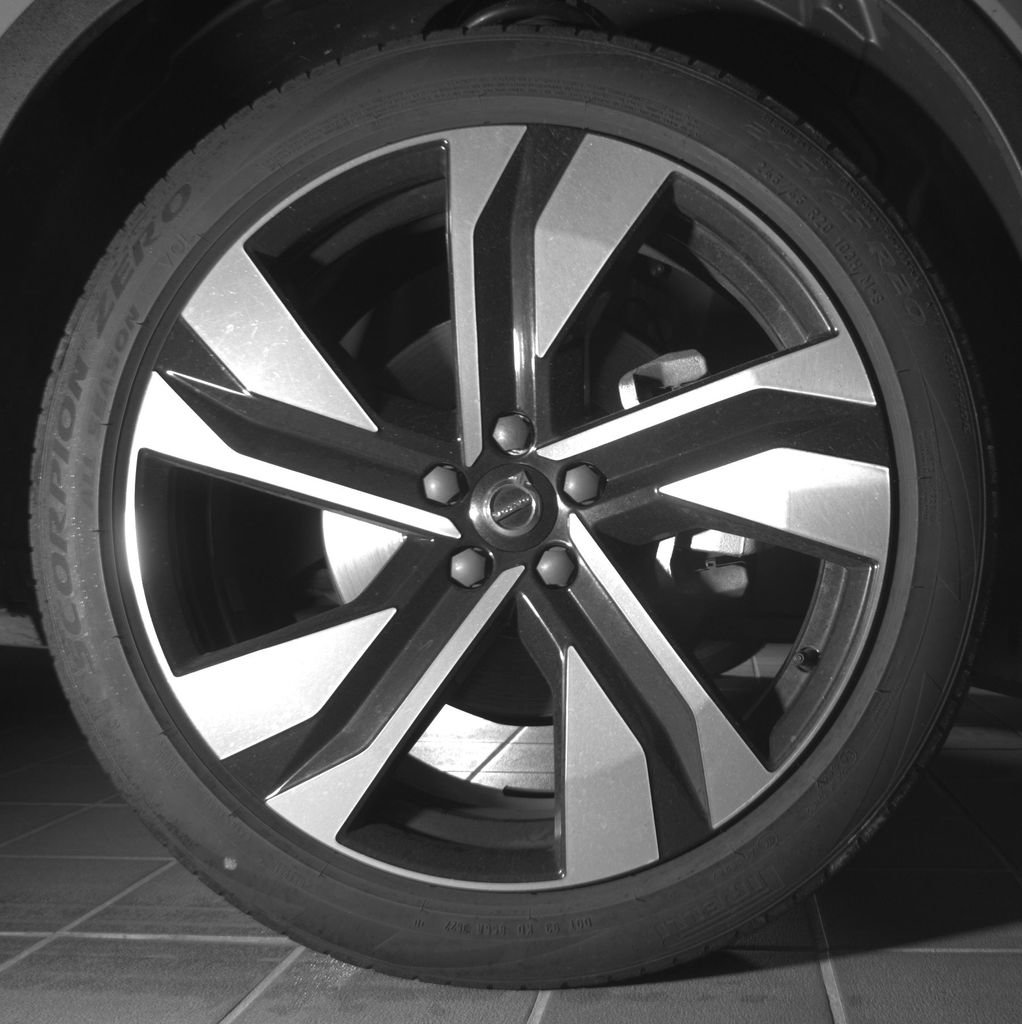 Certified 2023 Volvo XC40 B5 Plus w/ Protection Package Premier AWD/4WD image 14