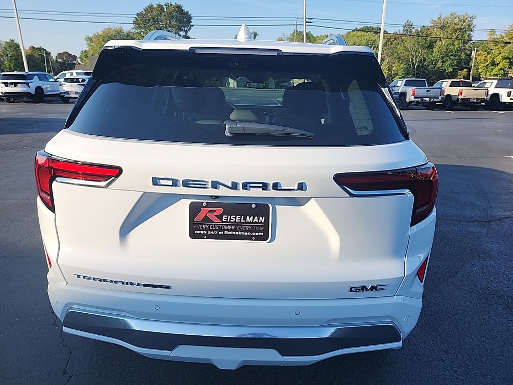 New 2026 GMC Terrain Denali image 4