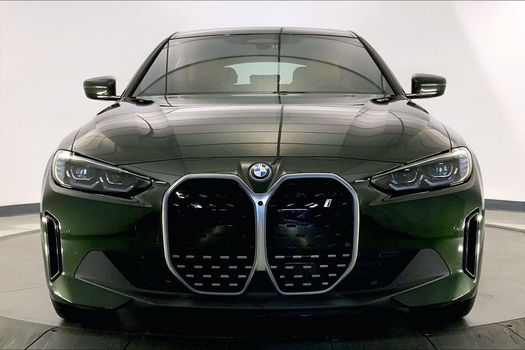 Certified 2023 BMW i4 eDrive35 RWD image 2