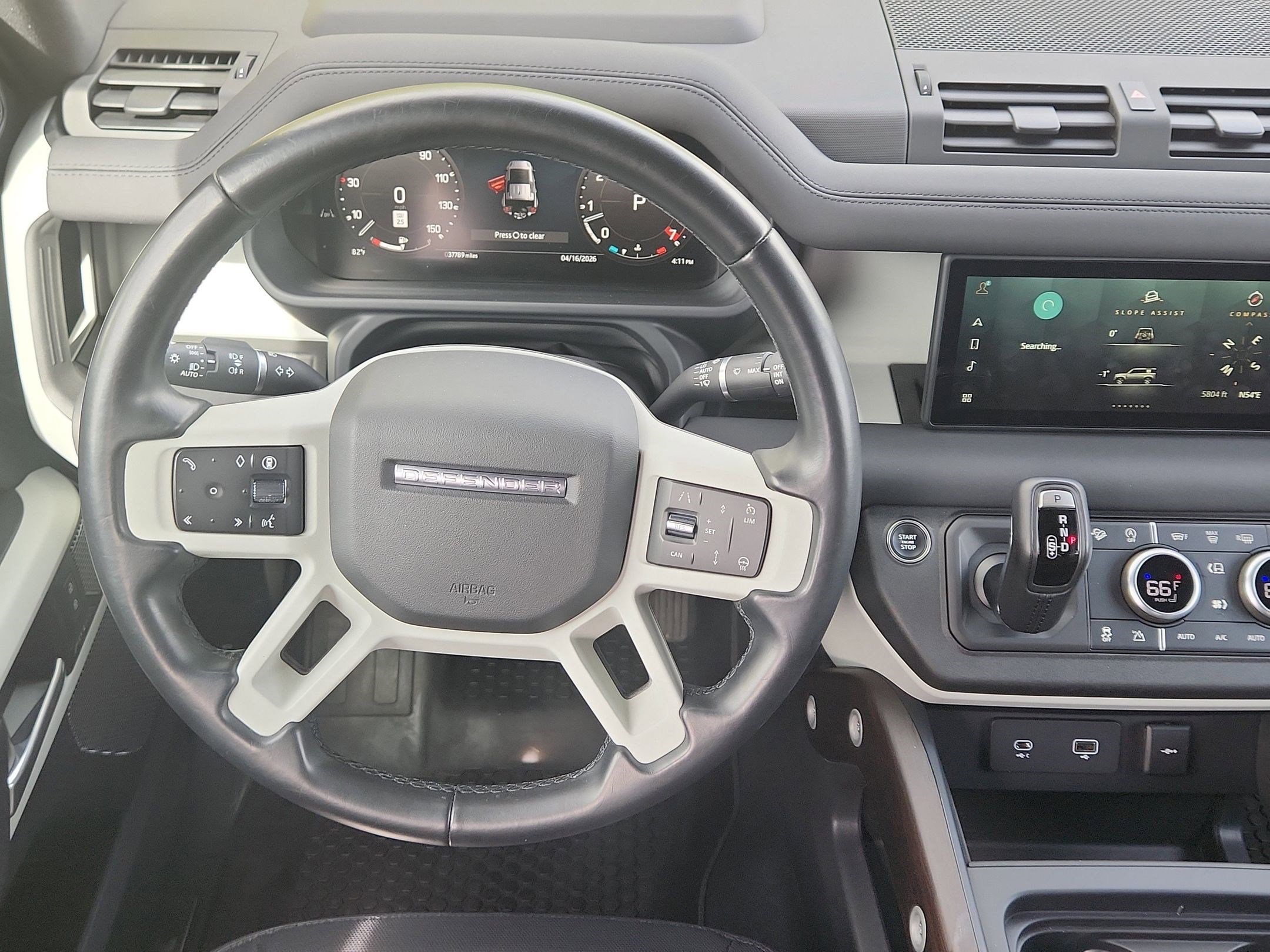 Certified 2024 Land Rover Defender 110 X-Dynamic SE AWD/4WD image 15