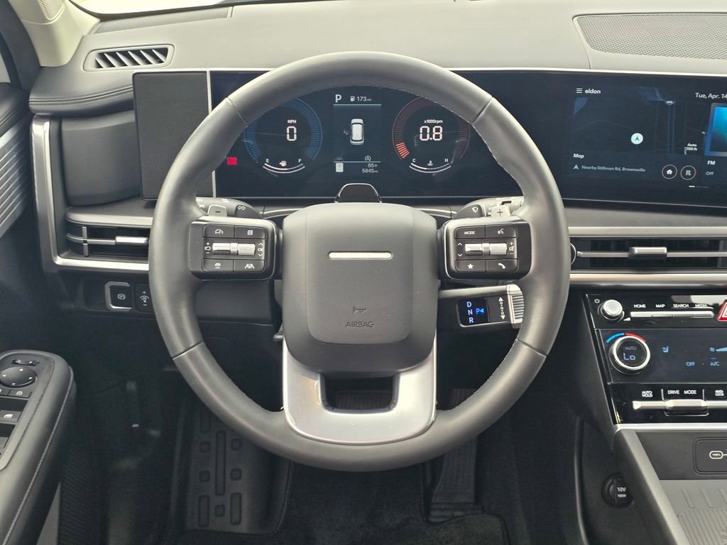 Used 2025 Hyundai Santa Fe XRT image 15