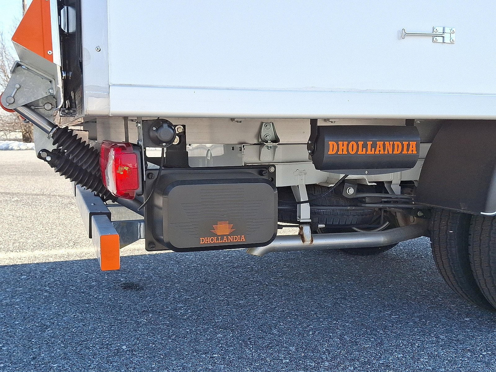 Used 2023 Mercedes-Benz Sprinter 4500 image 10