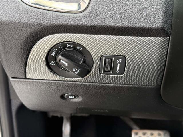 Used 2020 Dodge Durango GT AWD/4WD image 23
