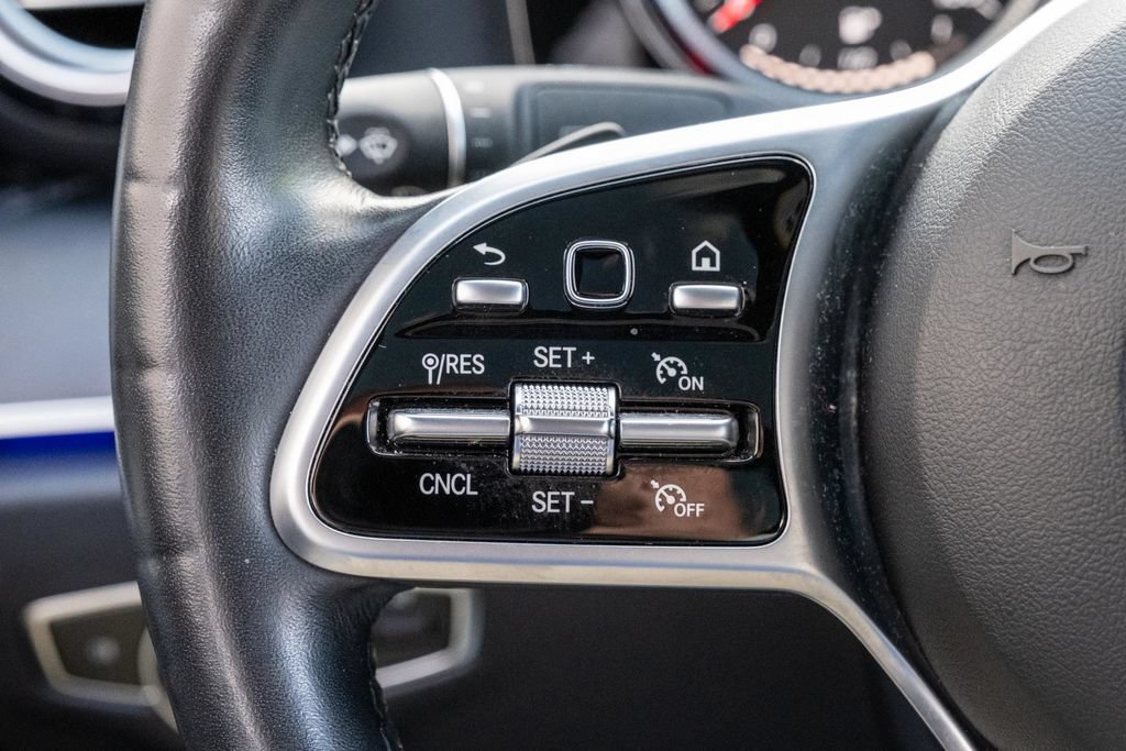 Used 2019 Mercedes-Benz E 300 image 24