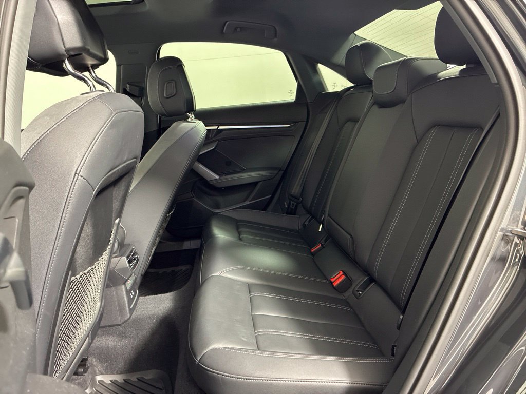 Used 2025 Audi A3 2.0T Premium w/ Convenience Package AWD/4WD image 31