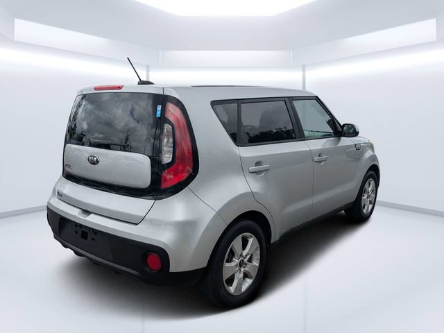 Used 2018 Kia Soul FWD image 3
