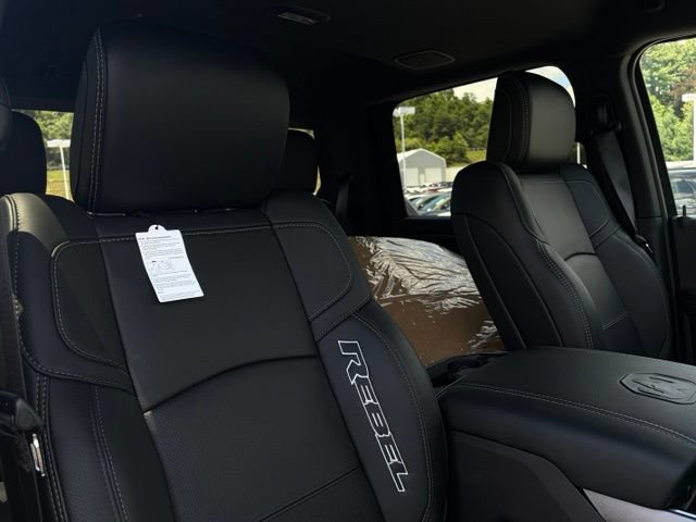 New 2026 RAM 2500 Rebel w/ Rebel Level 1 Equipment Group AWD/4WD image 28
