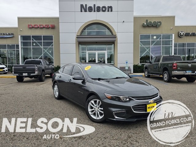 Used 2018 Chevrolet Malibu LT image 1