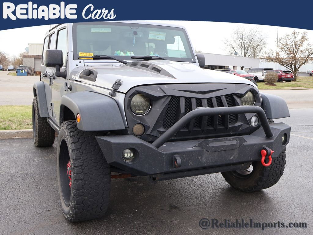 Used 2015 Jeep Wrangler Unlimited Rubicon w/ Connectivity Group image 1