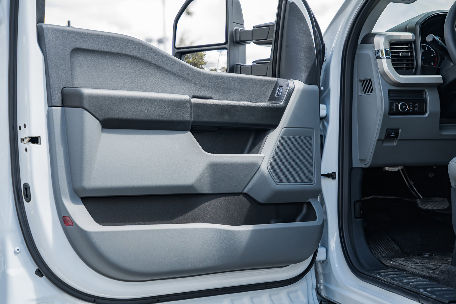 New 2026 Ford F350 XL image 39