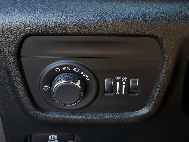 Certified 2025 Jeep Grand Cherokee L Laredo w/ Trailer Tow Package image 36