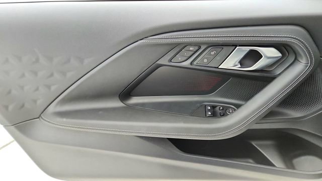 Used 2025 BMW 230i xDrive Coupe w/ Premium Package image 30