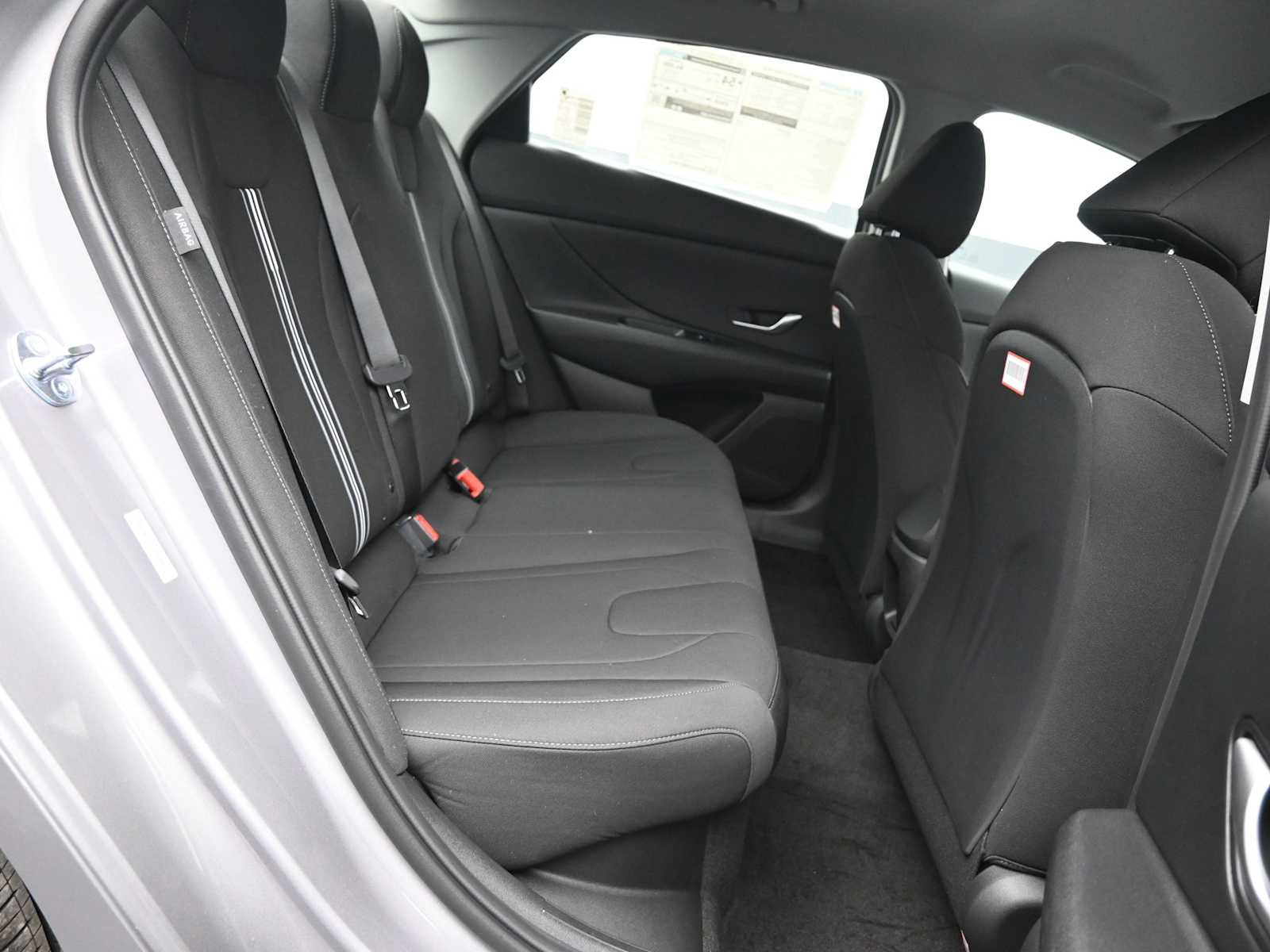 New 2026 Hyundai Elantra Blue image 12