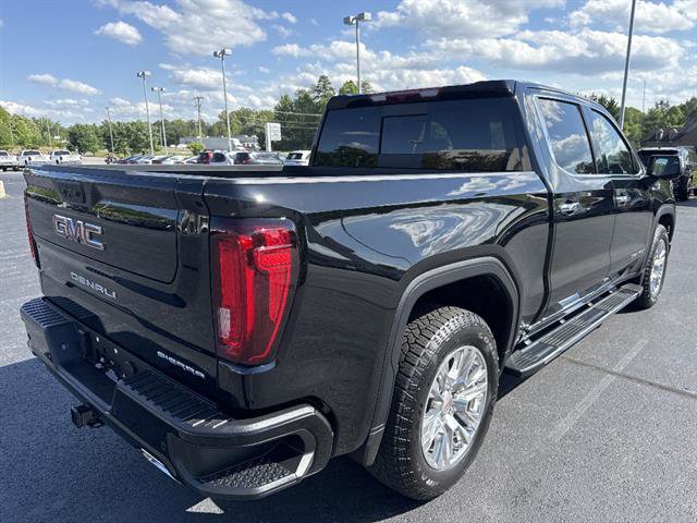 Used 2025 GMC Sierra 1500 Denali AWD/4WD image 6