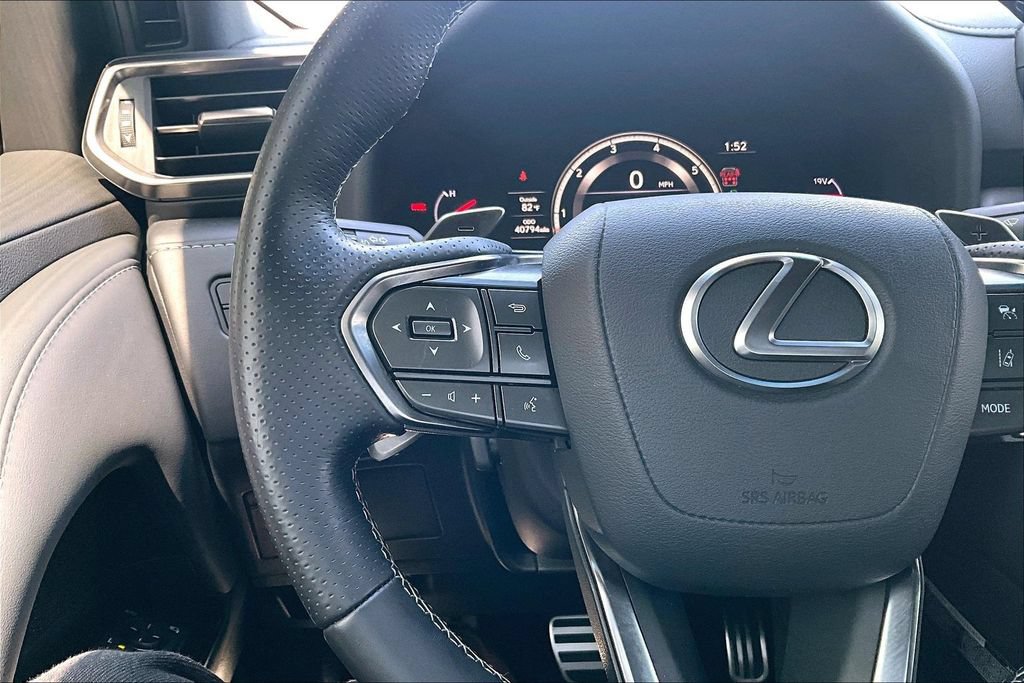 Used 2023 Lexus LX 600 F Sport AWD/4WD image 9
