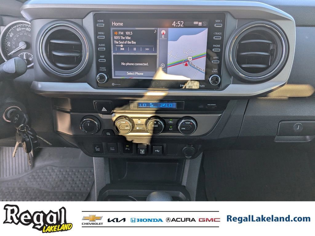 Used 2022 Toyota Tacoma SR5 w/ Trail Edition image 18