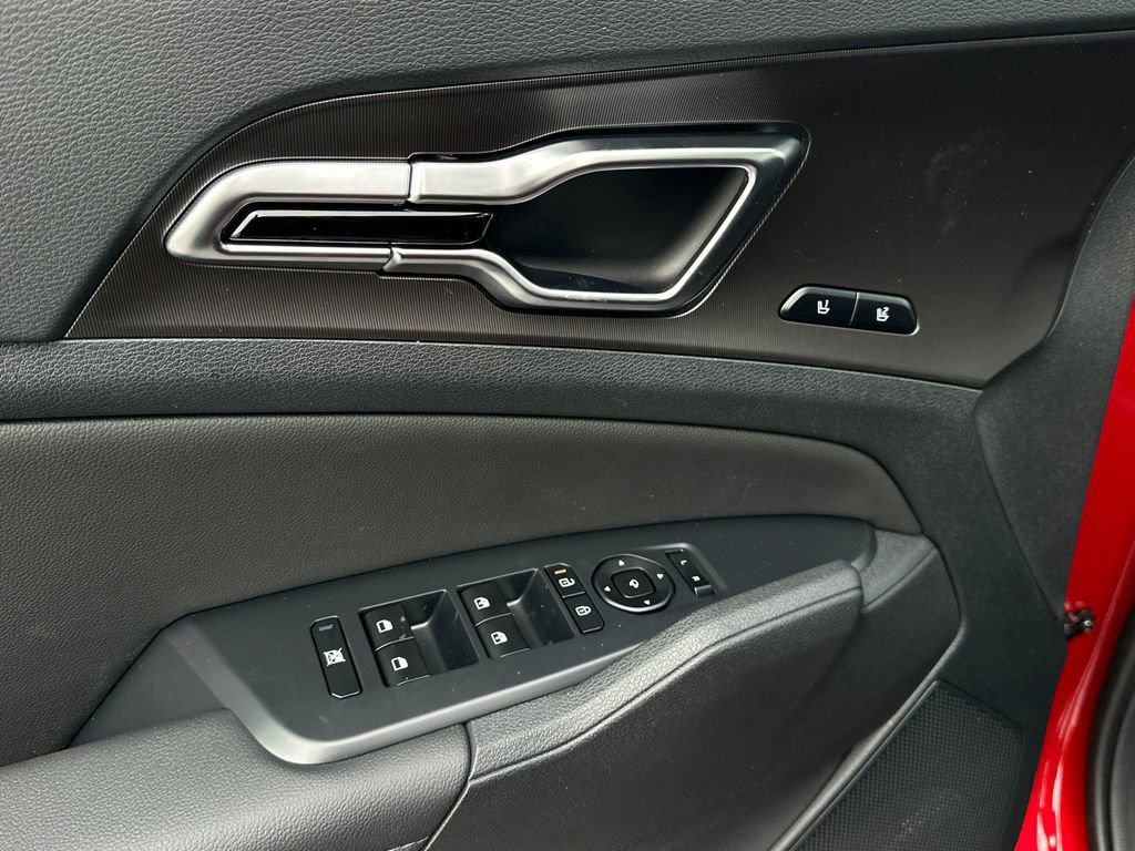 New 2026 Kia Sportage SX image 17
