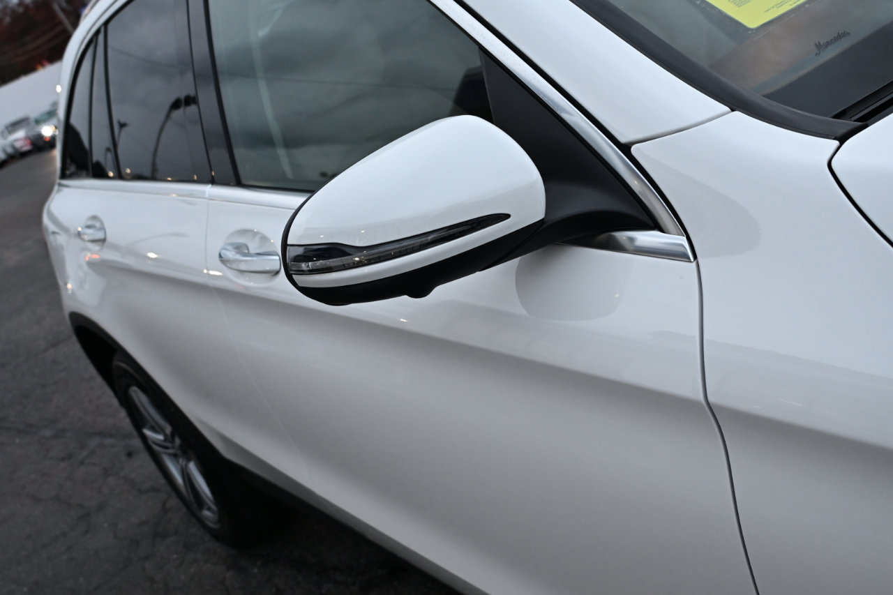 Used 2022 Mercedes-Benz GLC 300 4MATIC image 56