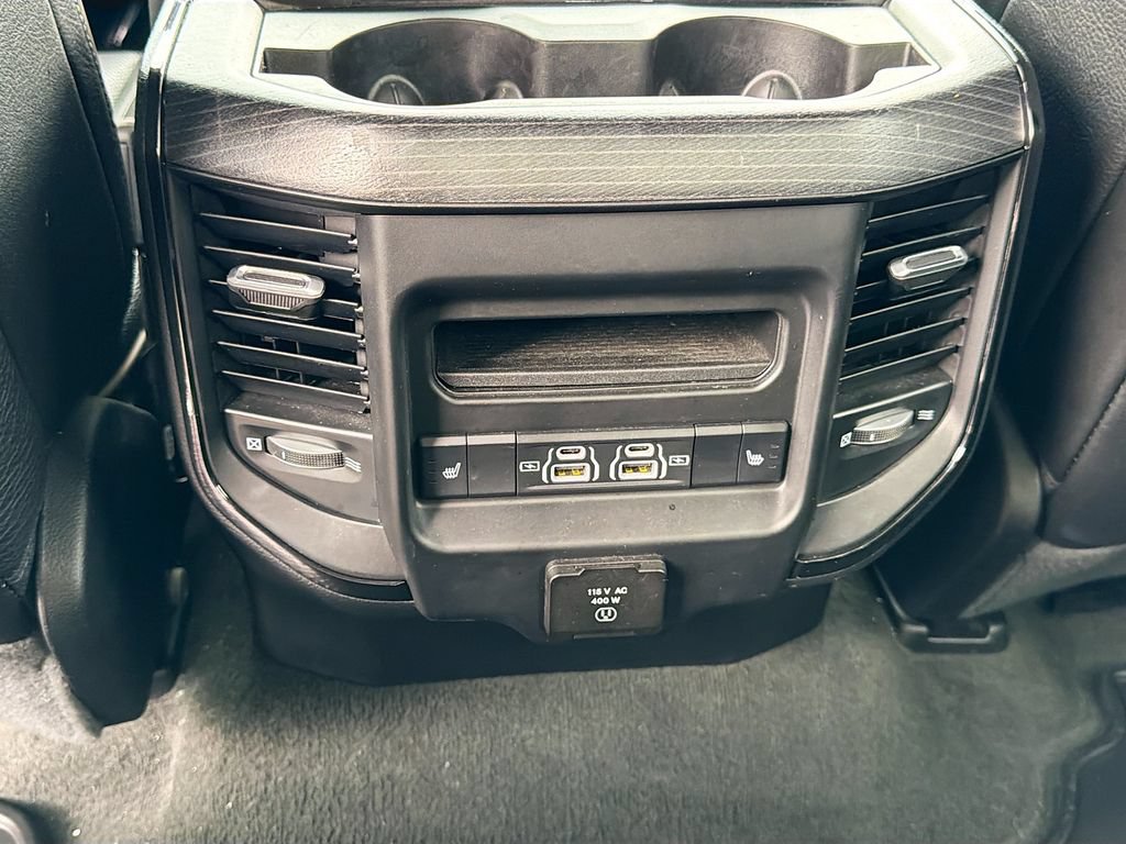 Used 2022 RAM 1500 Limited w/ Body-Colour Bumper Group AWD/4WD image 29