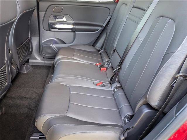 New 2026 Mercedes-Benz GLB 250 image 14