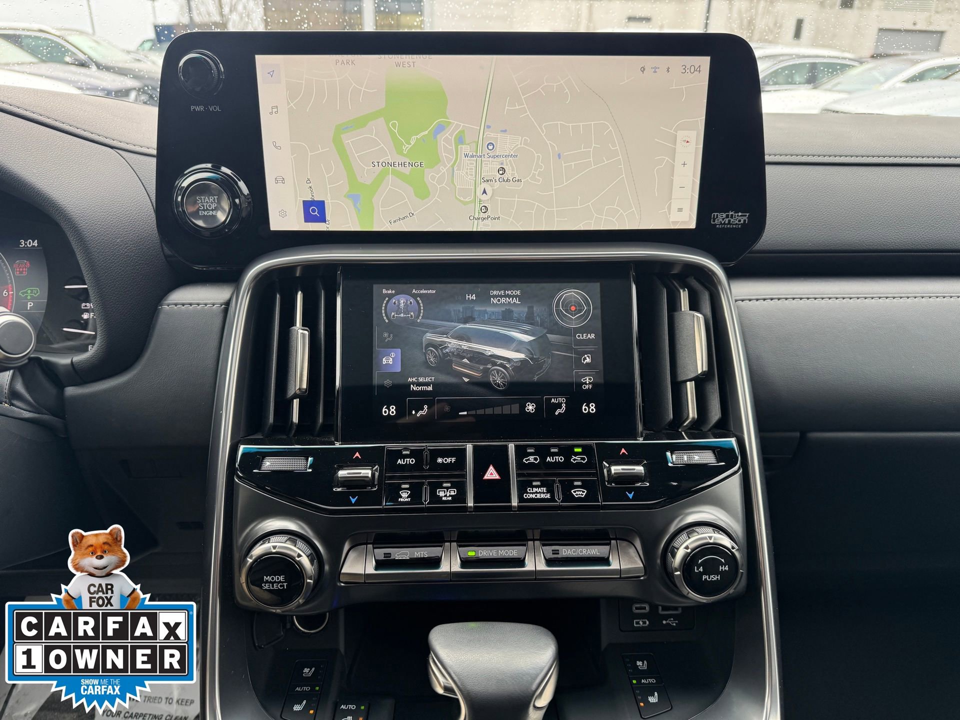 Used 2023 Lexus LX 600 4WD w/ Luxury Package image 12