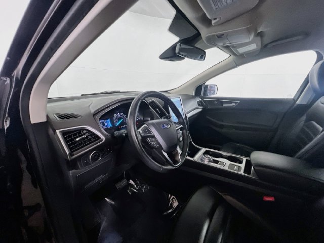 Used 2024 Ford Edge SEL AWD/4WD image 17