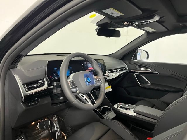 New 2026 BMW X2 xDrive28i w/ M Sport Package AWD/4WD image 8