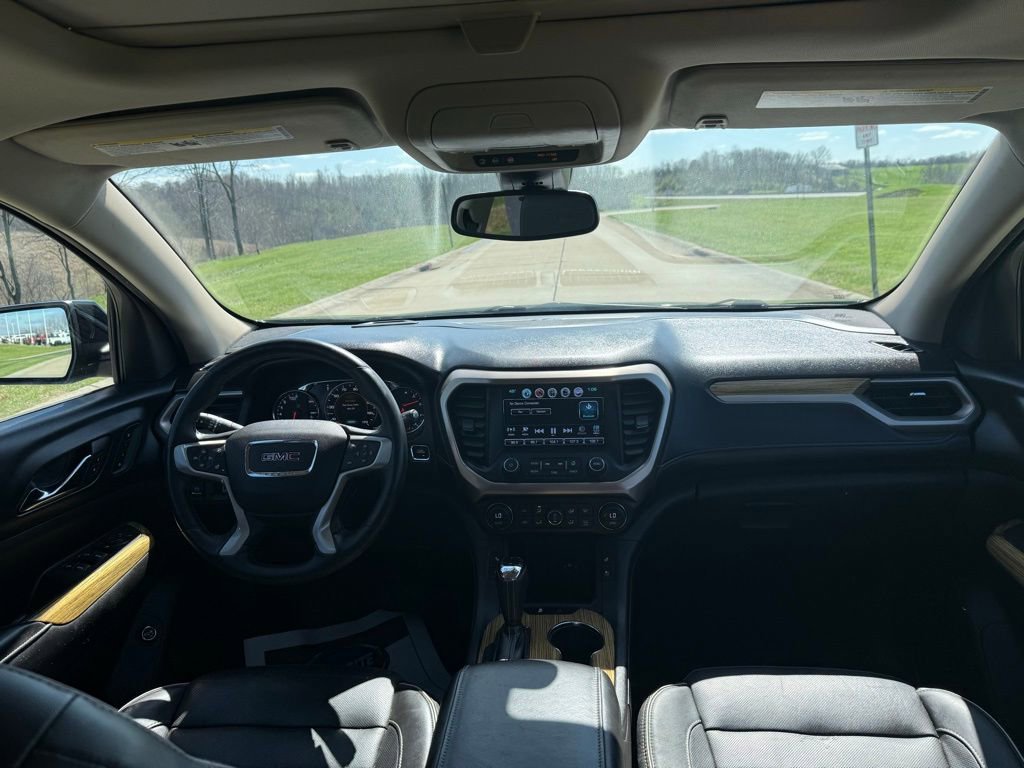 Used 2017 GMC Acadia Denali image 20
