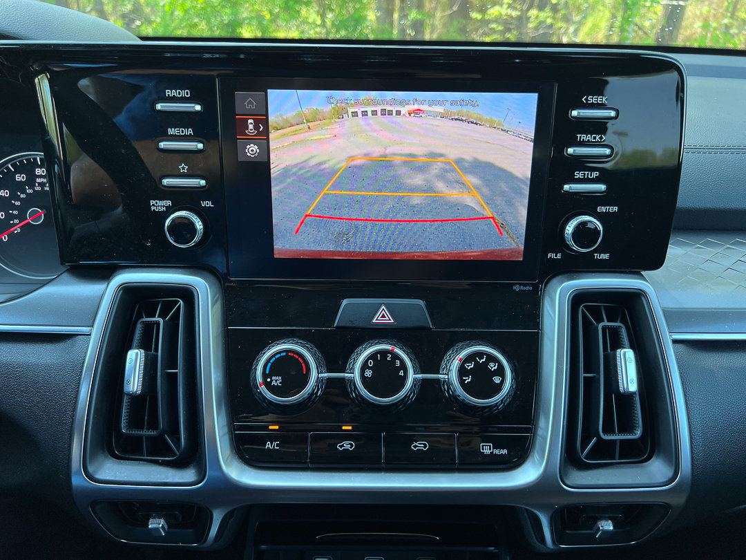 Used 2023 Kia Sorento LX AWD/4WD image 22