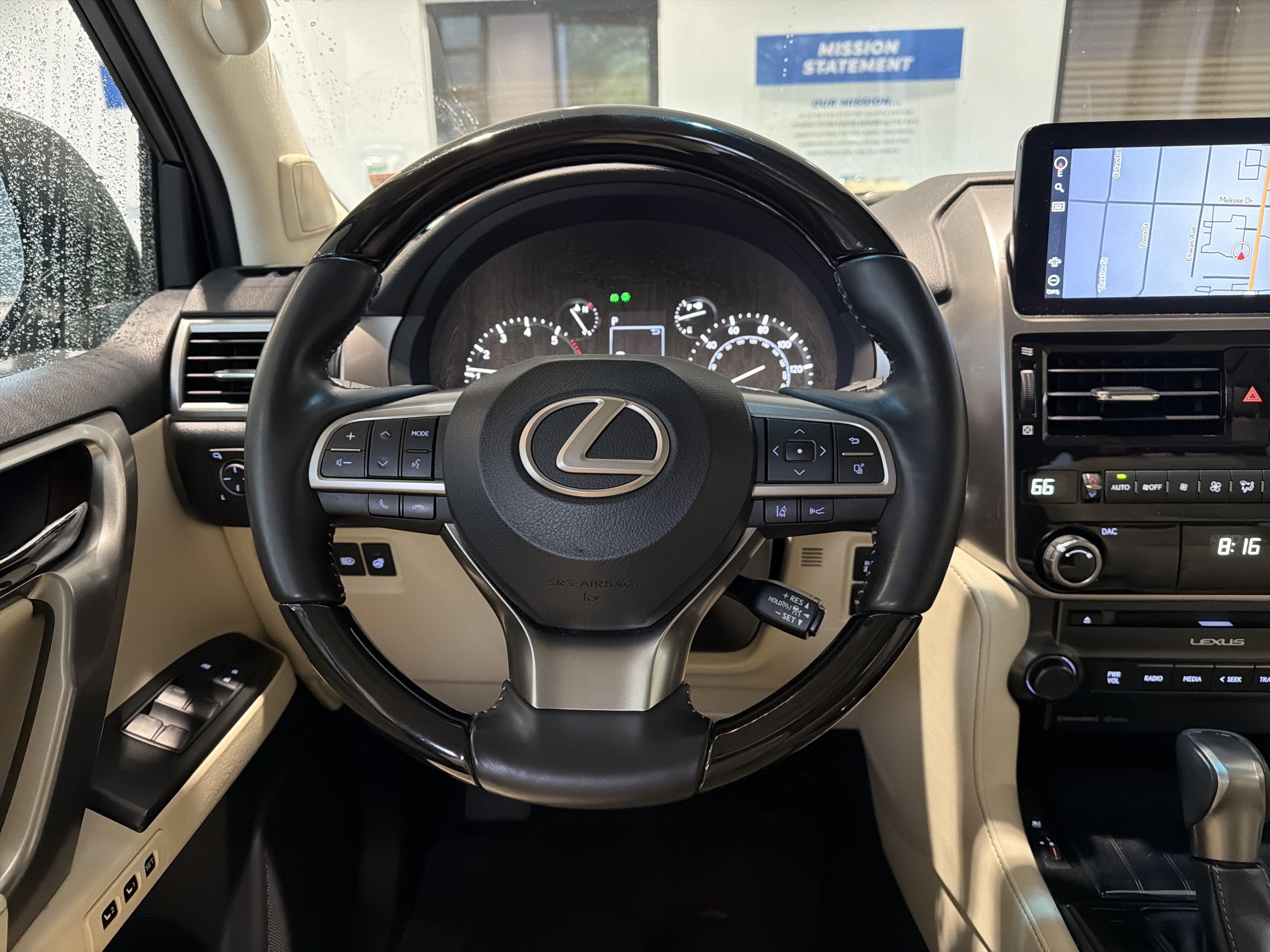 Certified 2023 Lexus GX 460 Premium w/ Premium Package AWD/4WD image 19