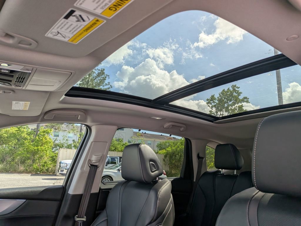 Used 2023 Acura MDX FWD w/ Technology Package image 17
