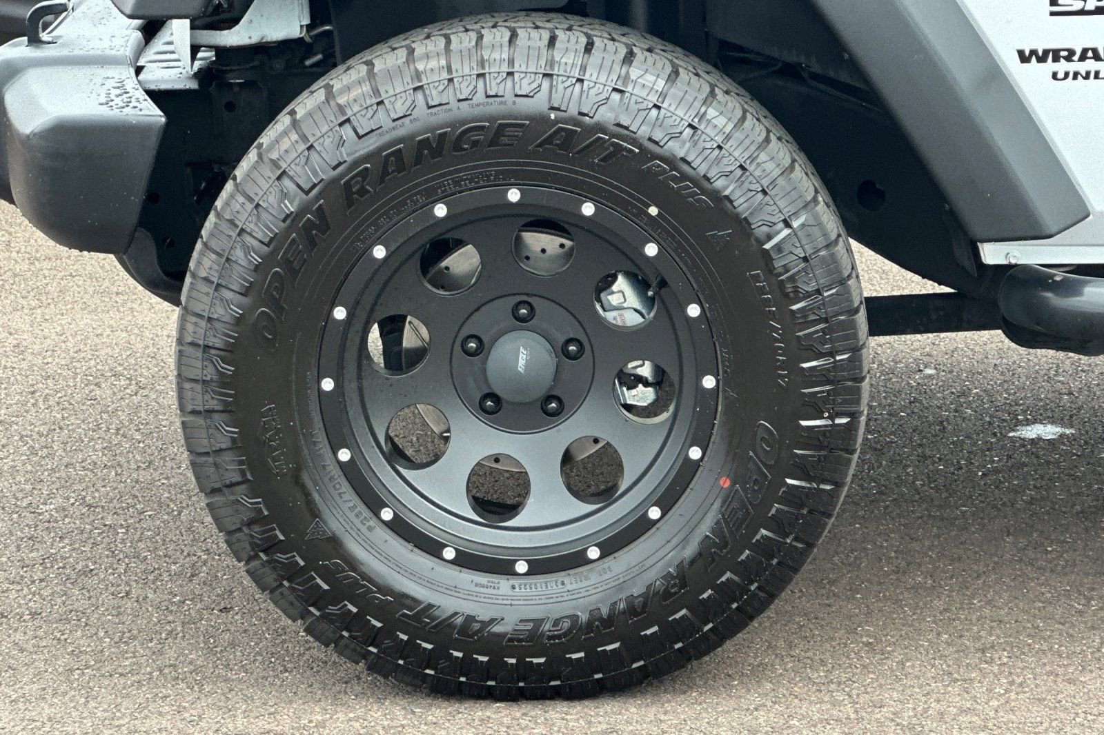 Used 2012 Jeep Wrangler Unlimited Sport AWD/4WD image 24